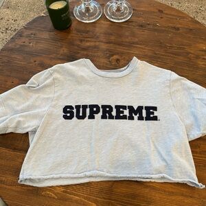 Supreme crop top T shirt